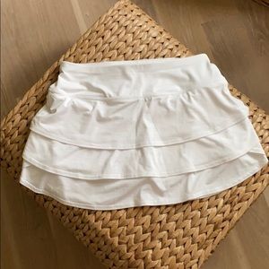 Athleta tiered tennis skirt